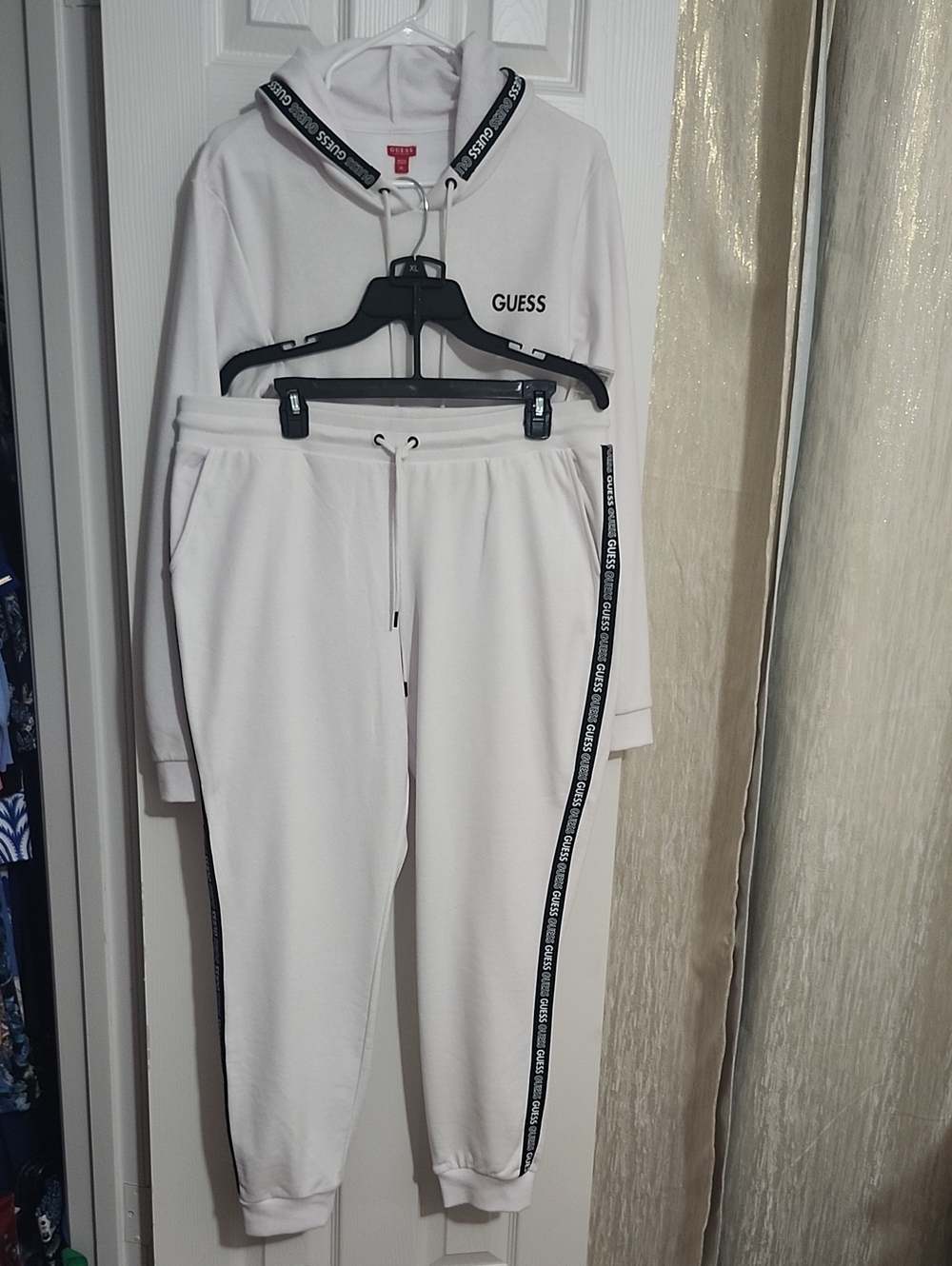 GUESS White Jogger Track Pants & Hoodie Set with Branded Side Tape